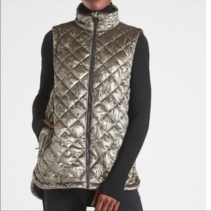 Athleta Whisper Metallic Velvet Quilted Vest XXS